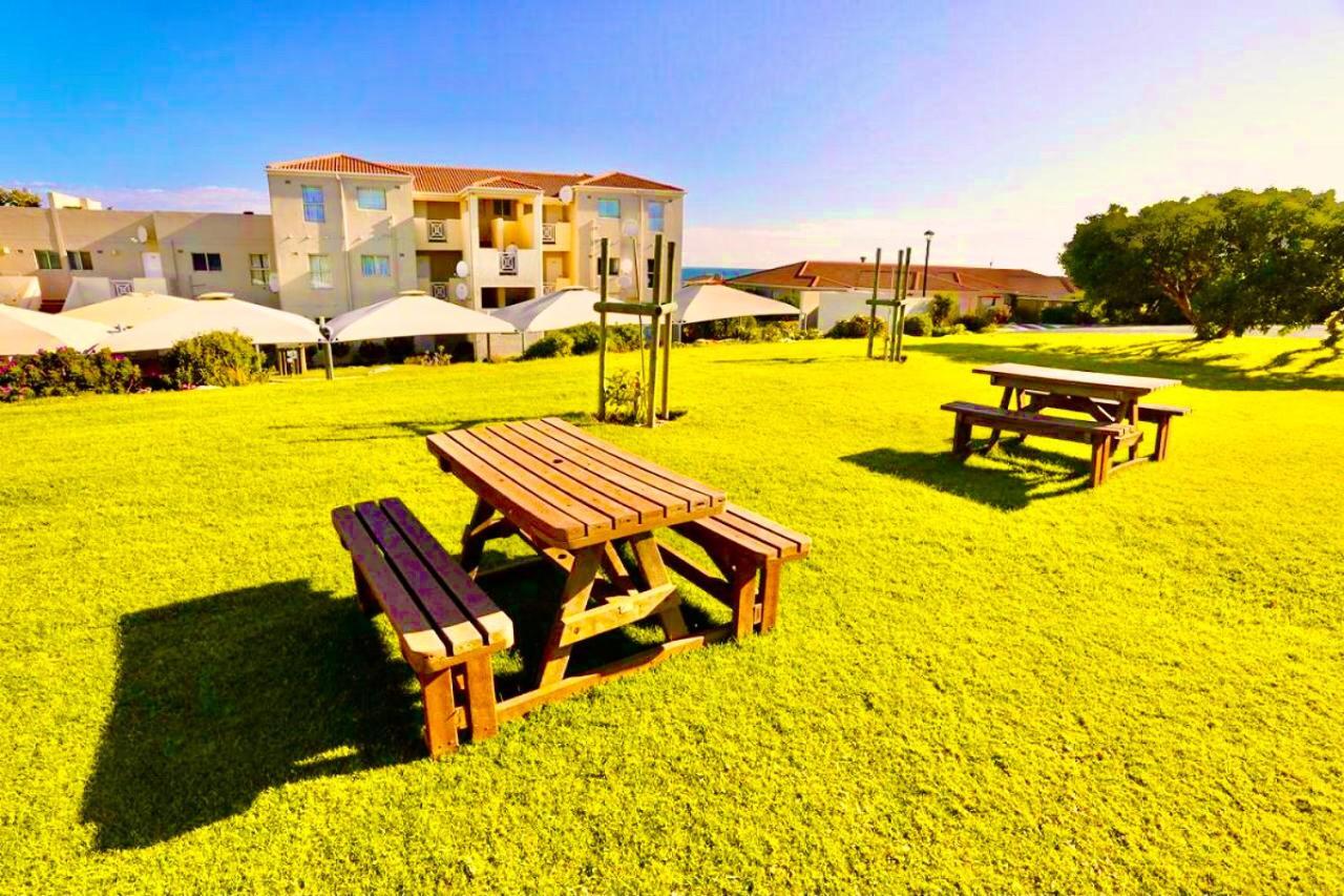 Hermanus Beach Club Apt 186 & 208 Apartamento Exterior foto